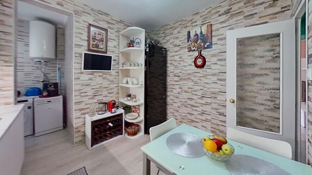 3 makuuhuone Asunto myytävänä paikassa Vinaròs - 150 000 € (Ref: 9417722)