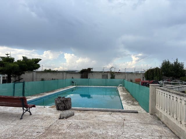 6 soverom Villa til salgs i Vinaròs med svømmebasseng garasje - € 400 000 (Ref: 9453627)