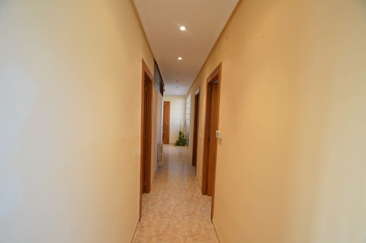 Chalet de 4 habitaciones en Vinaròs en venta con piscina garaje - 480.000 € (Ref: 9484977)