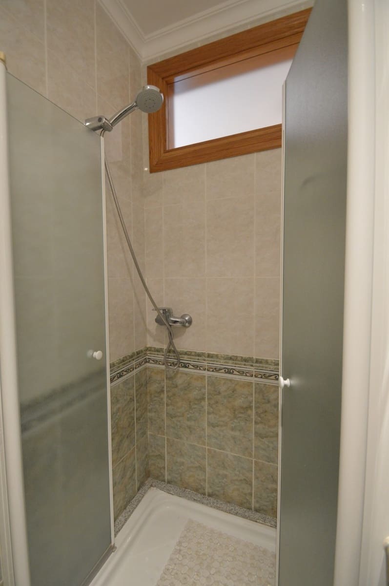 Chalet de 4 habitaciones en Vinaròs en venta con piscina garaje - 480.000 € (Ref: 9484977)