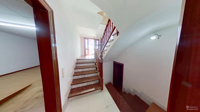 4 chambre Villa/Maison à vendre à Vinaròs avec garage - 446 000 € (Ref: 9491876)