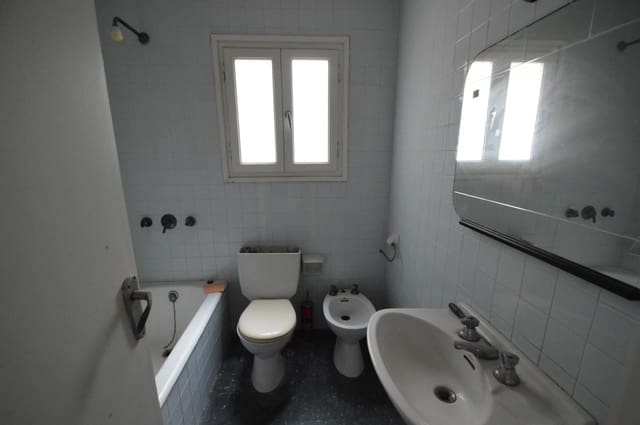 3 soveværelse Lejlighed til salg i Vinaròs - € 105.000 (Ref: 9496572)