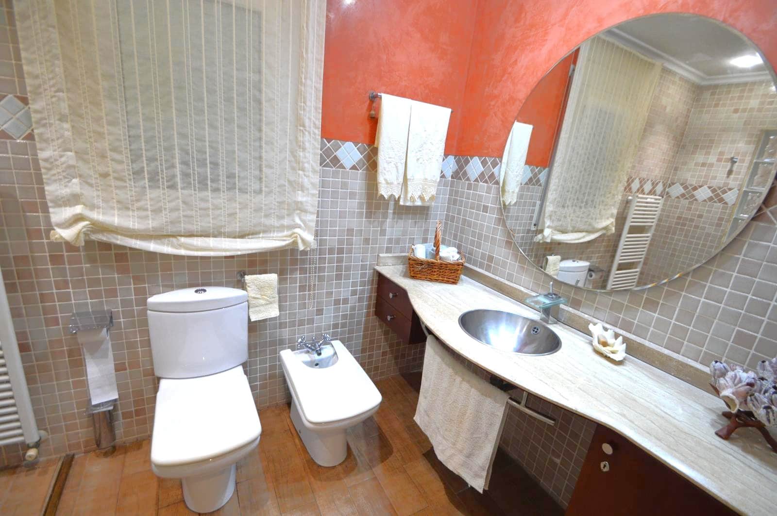 4 bedroom Villa for sale in Vinaros with pool - € 530,000 (Ref: 9563728)