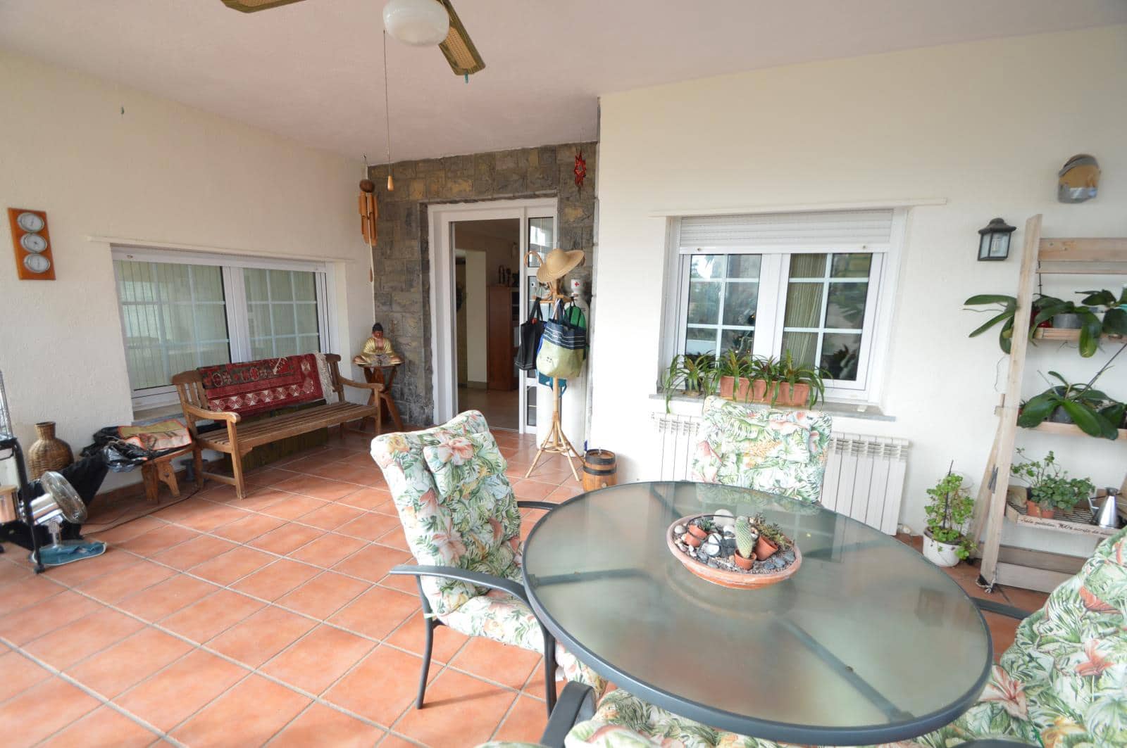 4 bedroom Villa for sale in Vinaros with pool - € 530,000 (Ref: 9563728)