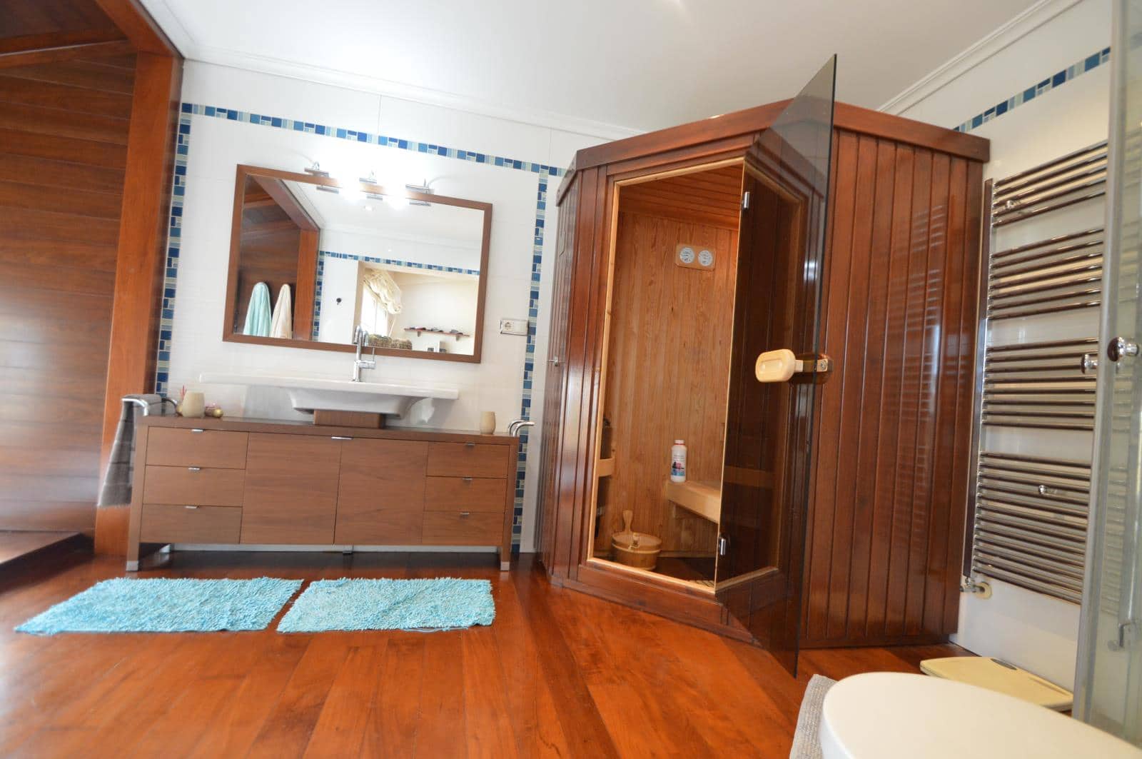 4 bedroom Villa for sale in Vinaros with pool - € 530,000 (Ref: 9563728)