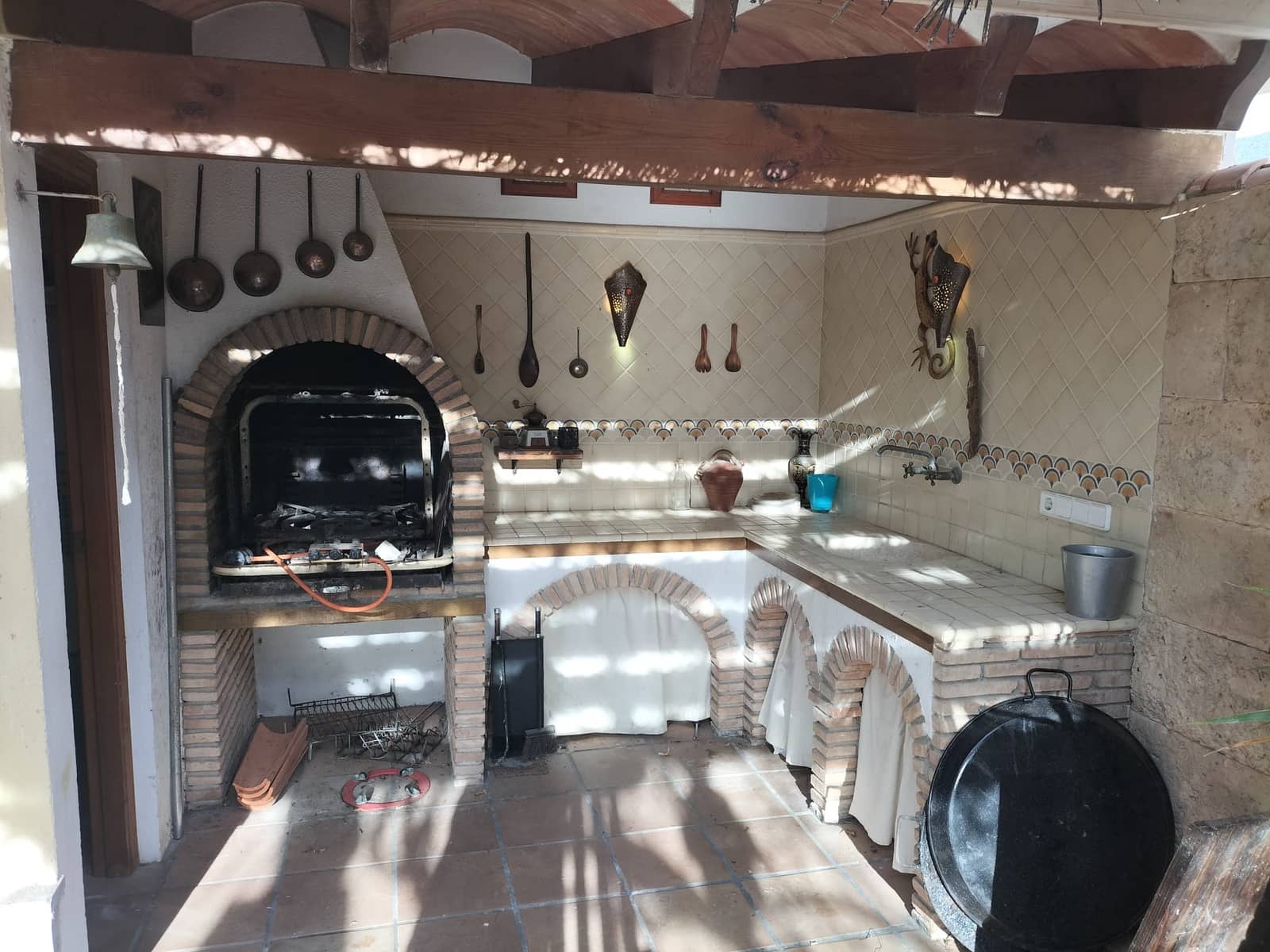 4 bedroom Villa for sale in Vinaros with pool - € 530,000 (Ref: 9563728)