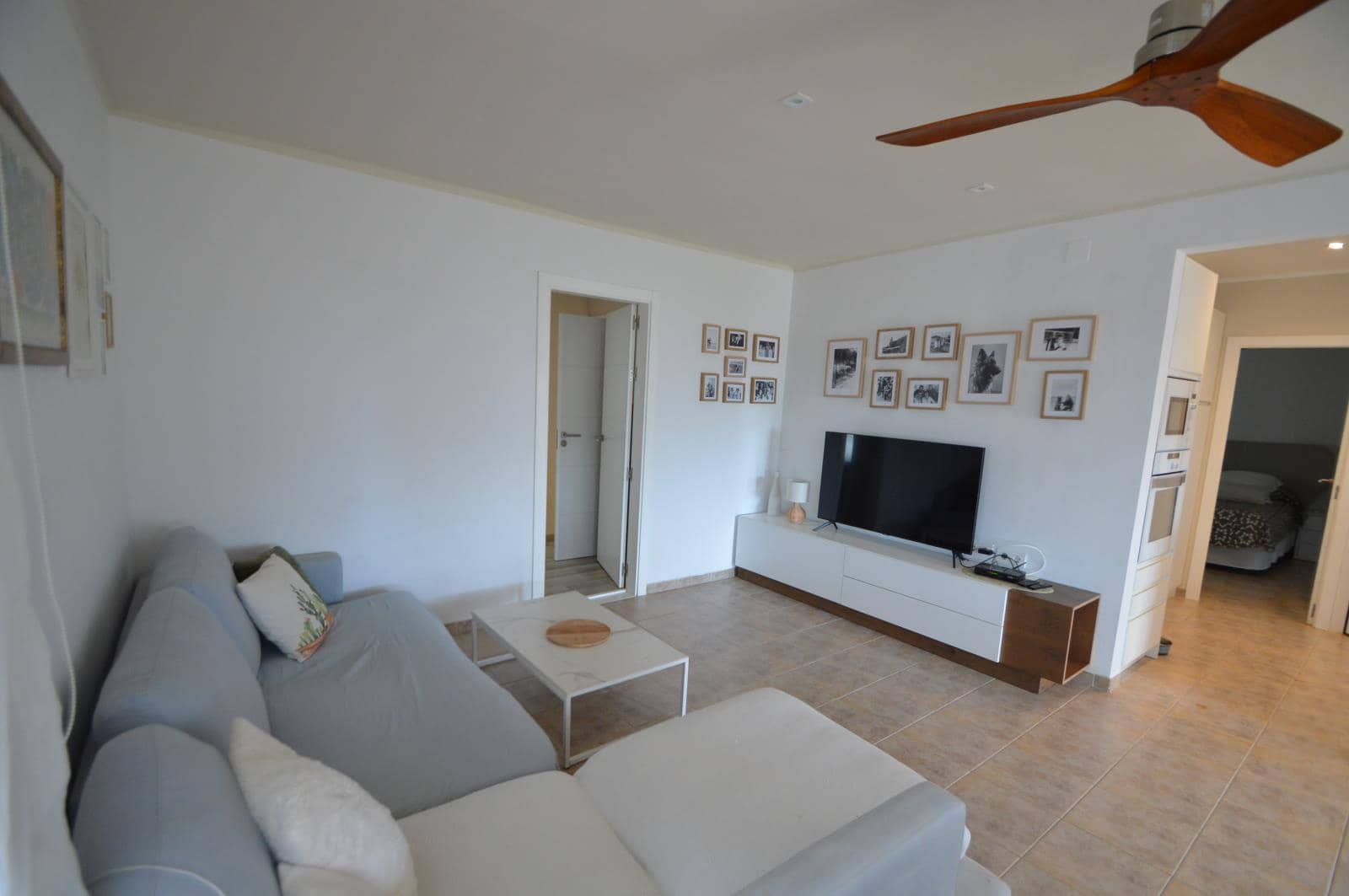 4 makuuhuone Huvila myytävänä paikassa Vinaros mukana 
autotalli - 360 000 € (Ref: 9566730)