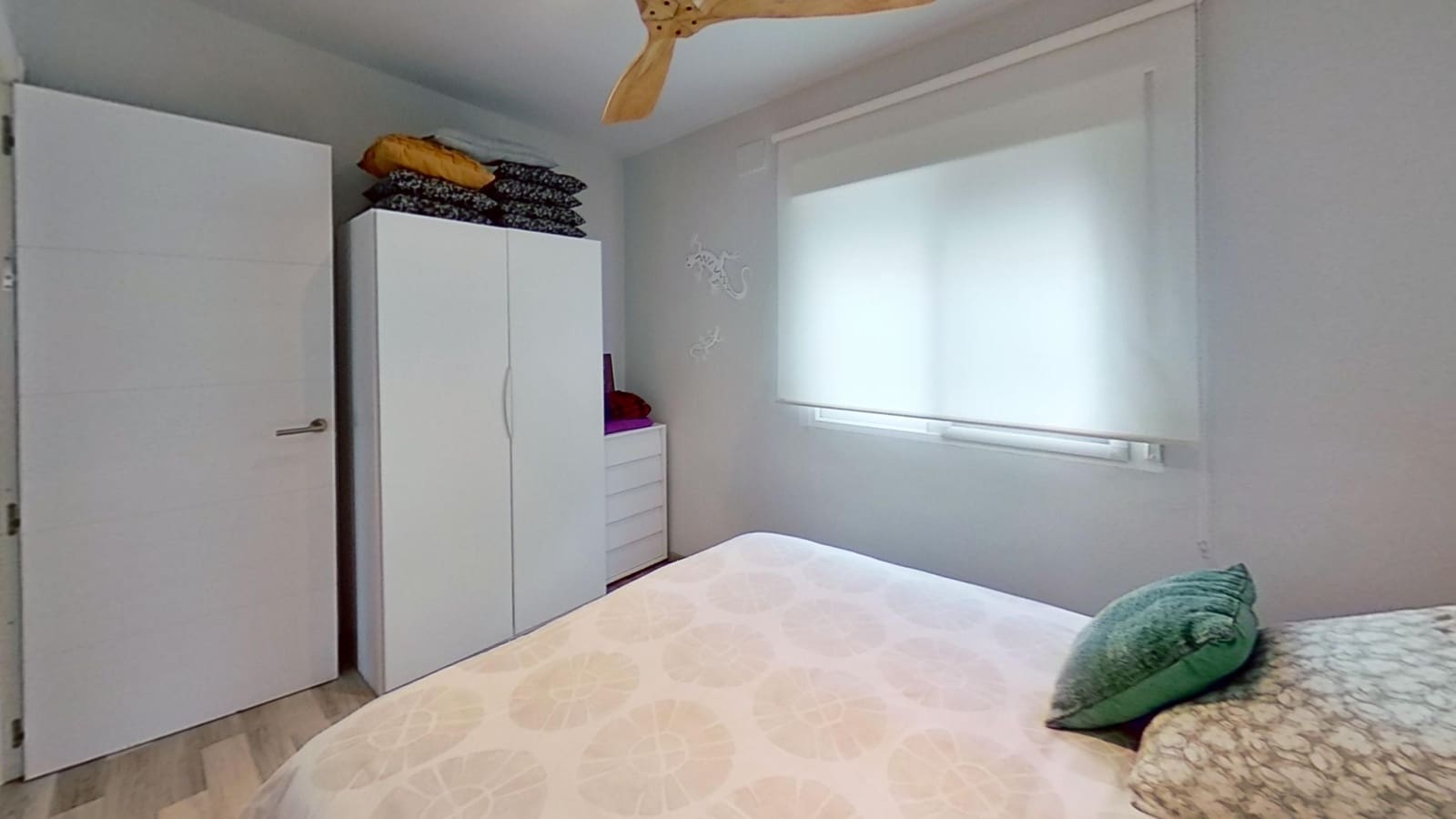 4 makuuhuone Huvila myytävänä paikassa Vinaros mukana 
autotalli - 360 000 € (Ref: 9566730)