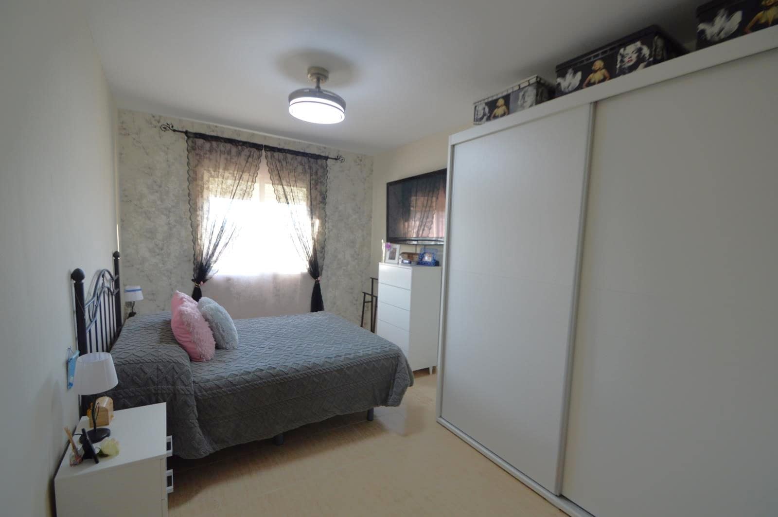 4 sypialnia Willa na sprzedaż w Calig z garażem - 195 000 € (Ref: 9599901)