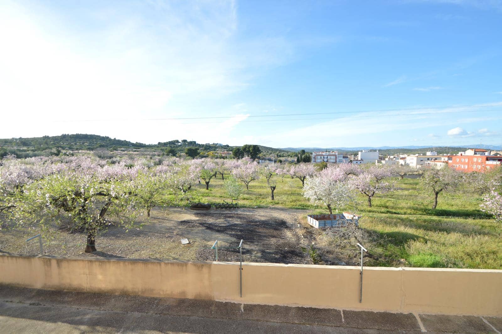 4 sypialnia Willa na sprzedaż w Calig z garażem - 195 000 € (Ref: 9599901)