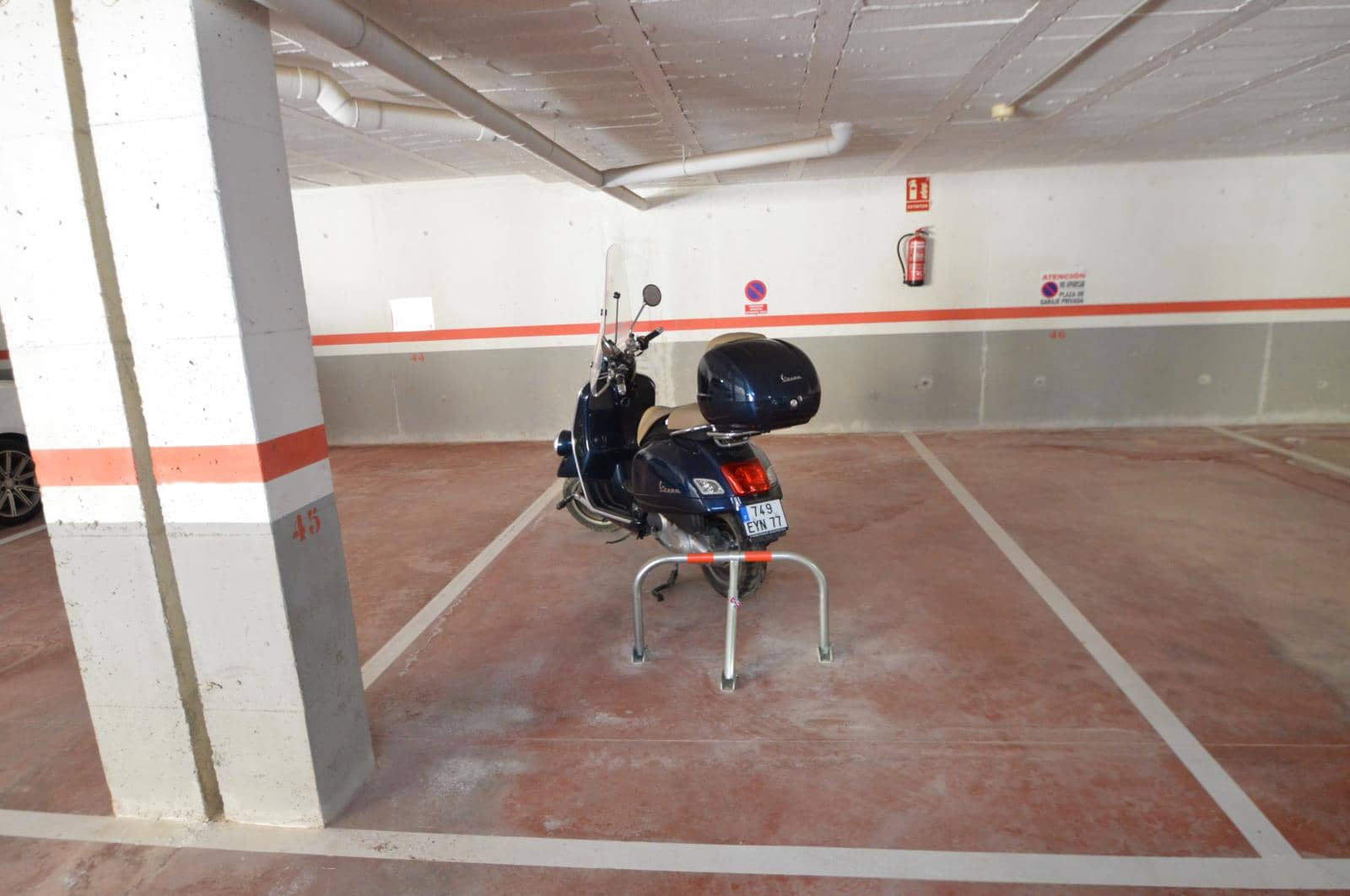 Garage til salg i Vinaros - € 12.500 (Ref: 9629259)