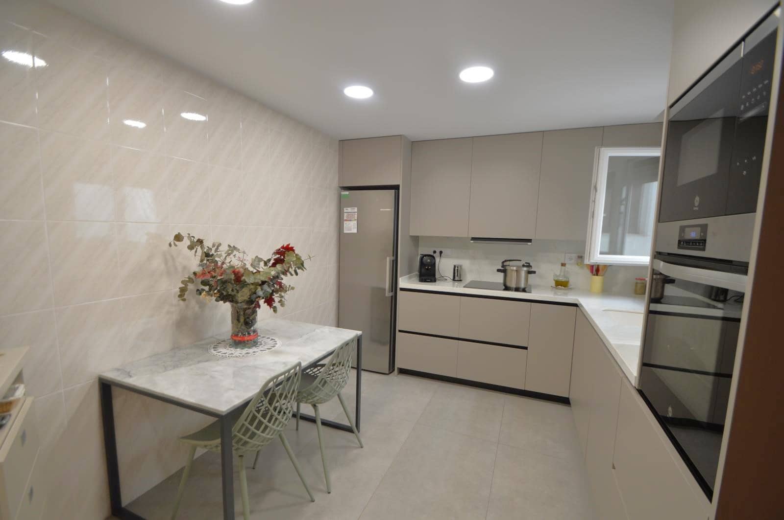 5 camera da letto Villetta a Schiera in vendita in Vinaros con garage - 550.000 € (Rif: 9685686)