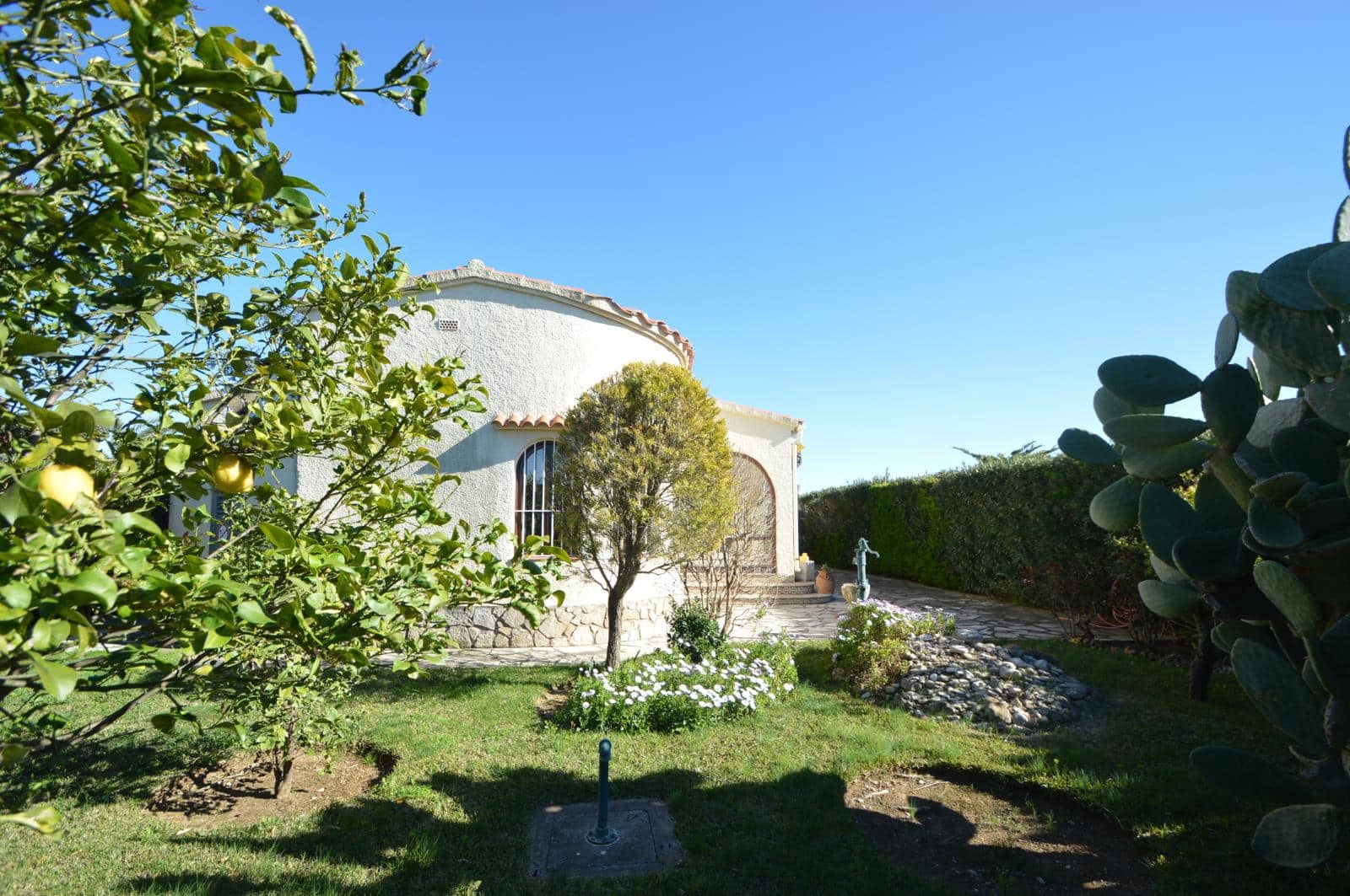 2 bedroom Villa for sale in Sant Jordi with garage - € 168,000 (Ref: 9715597)