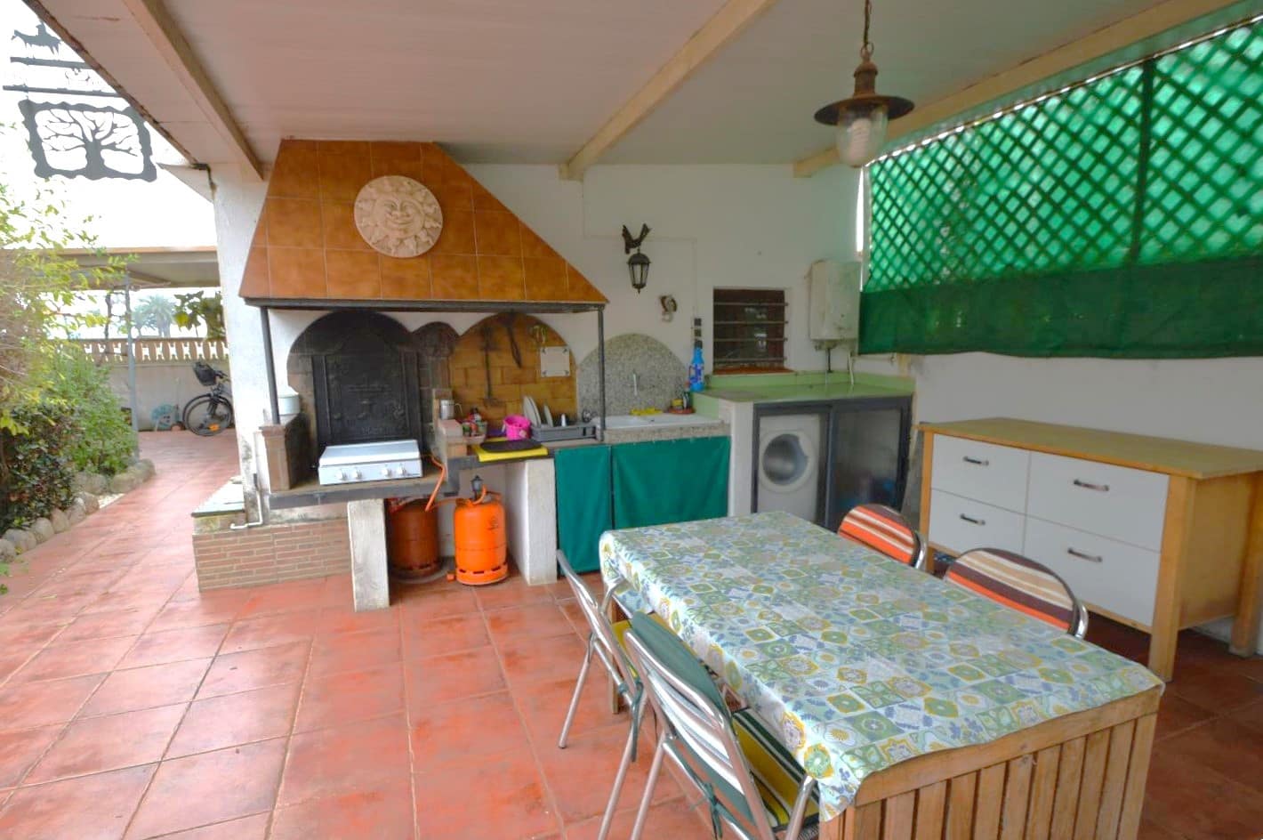 5 makuuhuone Huvila myytävänä paikassa Vinaros mukana 
autotalli - 275 000 € (Ref: 9757605)