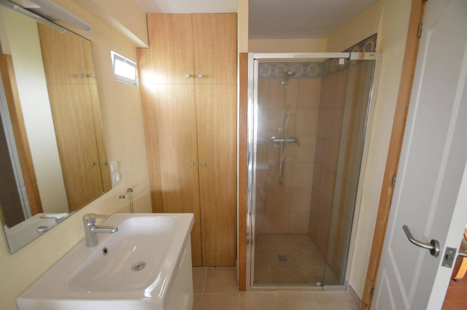 5 makuuhuone Huvila myytävänä paikassa Vinaros mukana 
autotalli - 275 000 € (Ref: 9757605)