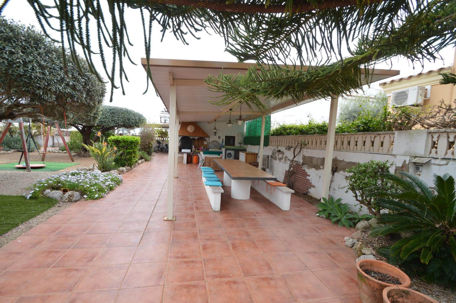 5 makuuhuone Huvila myytävänä paikassa Vinaros mukana 
autotalli - 275 000 € (Ref: 9757605)