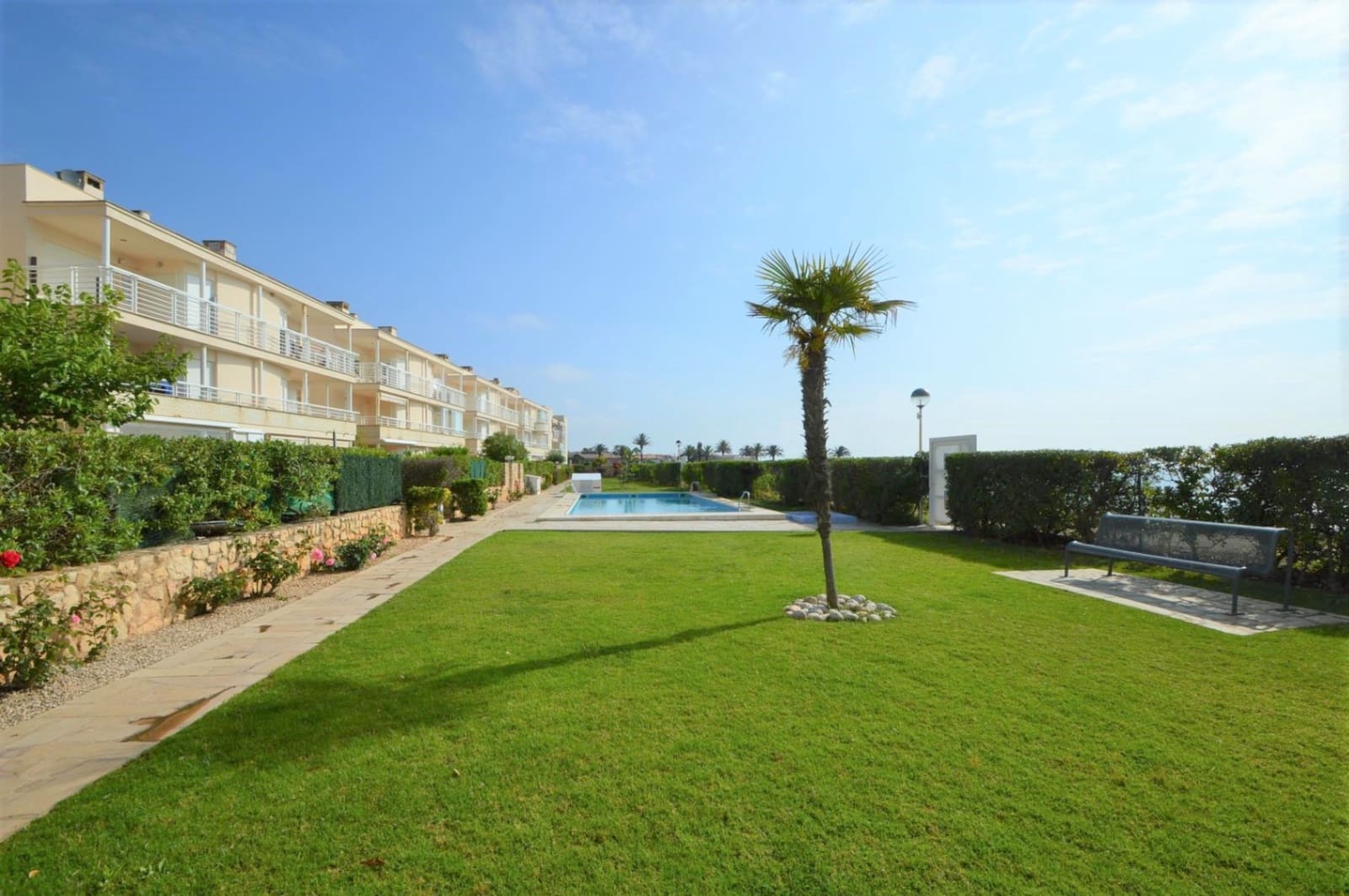 2 bedroom Apartment for sale in Vinaros with pool garage - € 215,000 (Ref: 9824150)