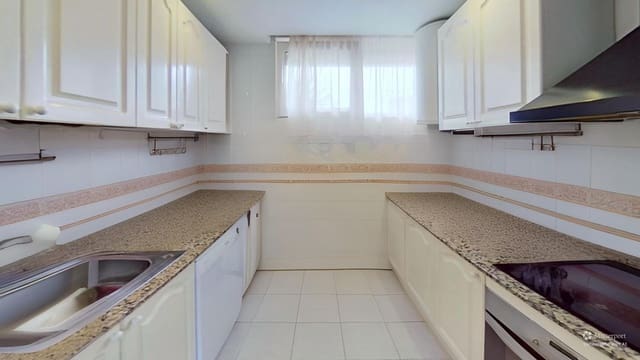 2 Zimmer Apartment zu verkaufen in Vinaròs mit Pool Garage - 215.000 € (Ref: 9824150)