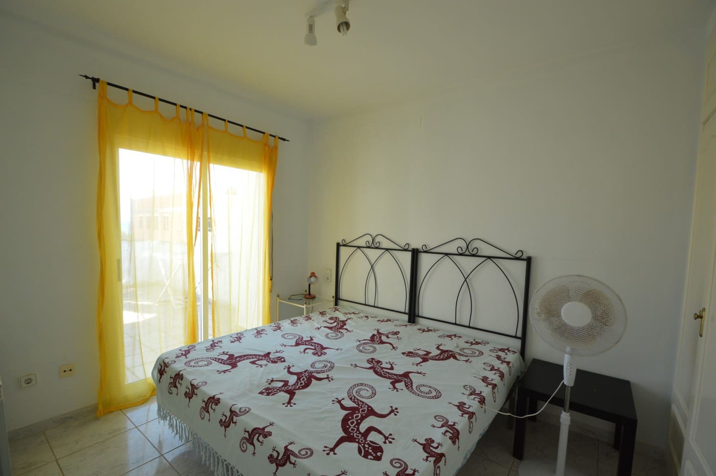 Chalet de 8 habitaciones en Vinaròs en venta con piscina garaje - 760.000 € (Ref: 9858918)