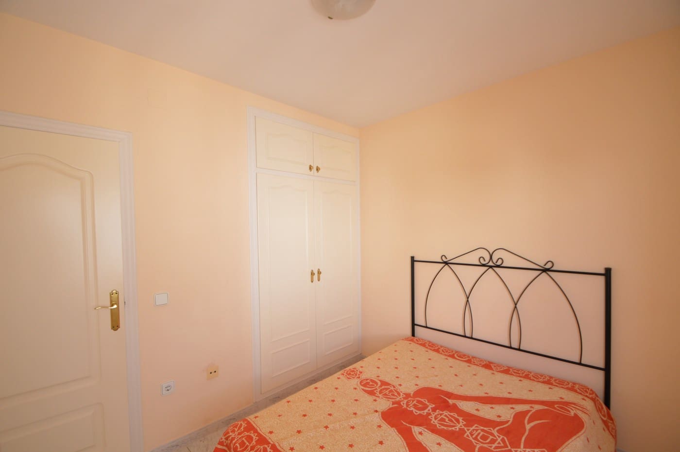 Chalet de 8 habitaciones en Vinaròs en venta con piscina garaje - 760.000 € (Ref: 9858918)