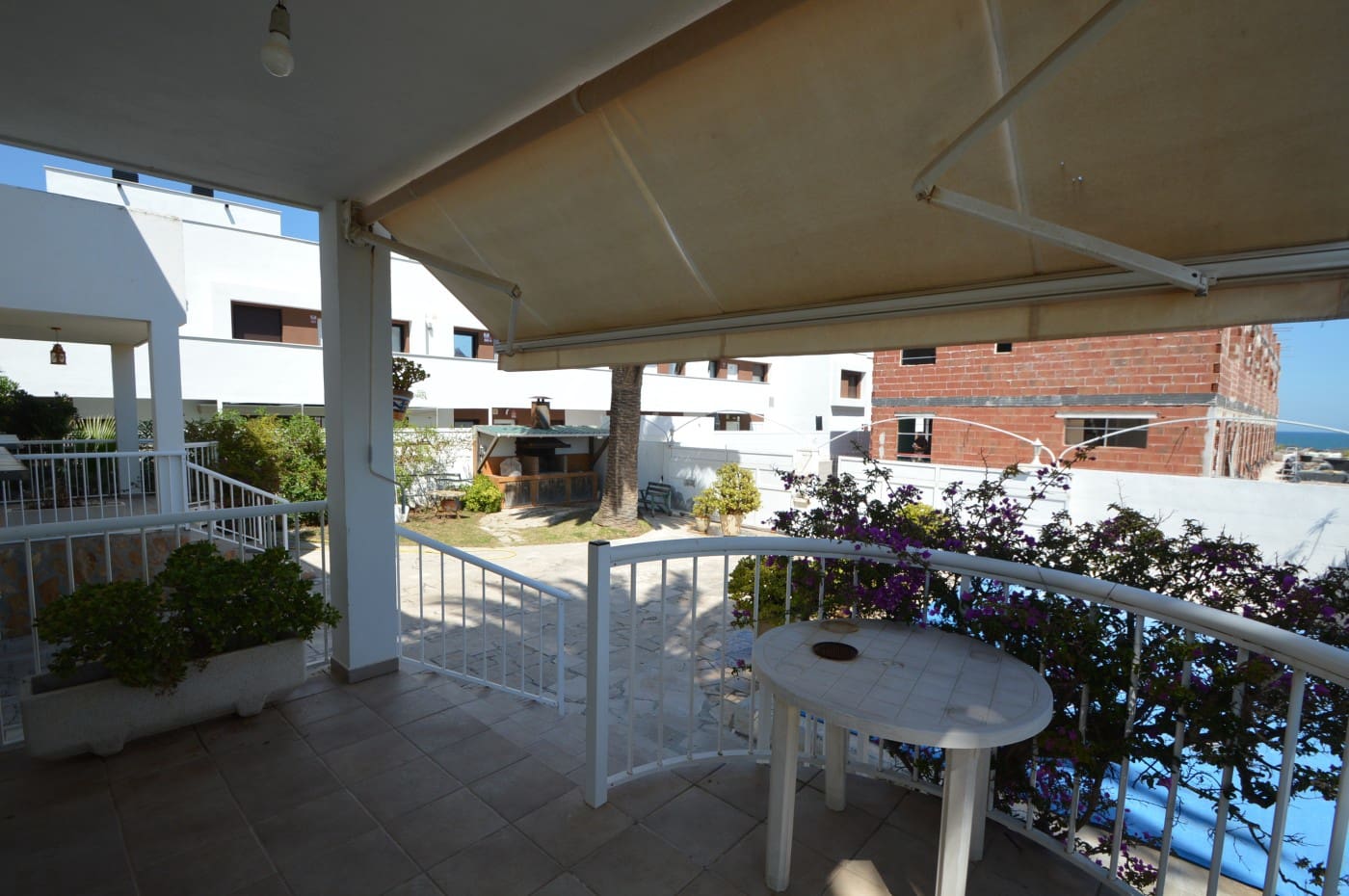 Chalet de 8 habitaciones en Vinaròs en venta con piscina garaje - 760.000 € (Ref: 9858918)