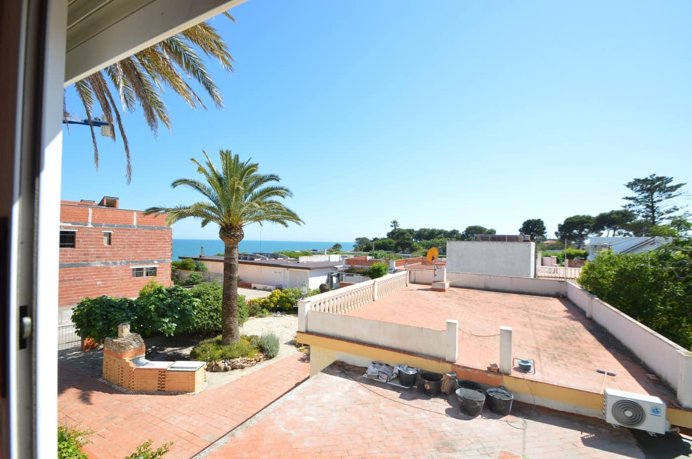 Chalet de 8 habitaciones en Vinaròs en venta con piscina garaje - 760.000 € (Ref: 9858918)