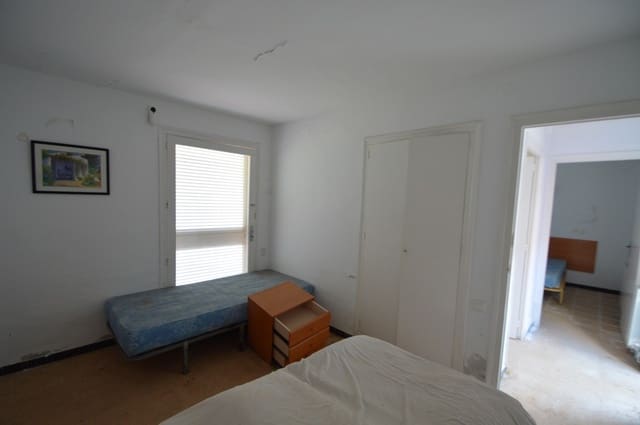 3 chambre Villa/Maison Mitoyenne à vendre à Vinaròs avec garage - 155 000 € (Ref: 9863712)