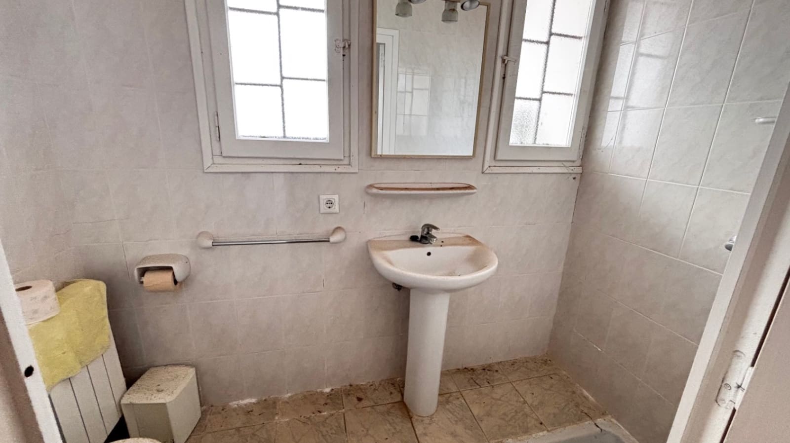 3 bedroom Terraced Villa for sale in Vinaros with garage - € 155,000 (Ref: 9863712)