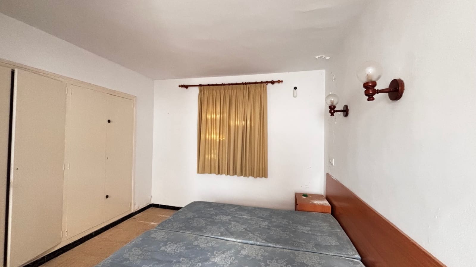 3 bedroom Terraced Villa for sale in Vinaros with garage - € 155,000 (Ref: 9863712)