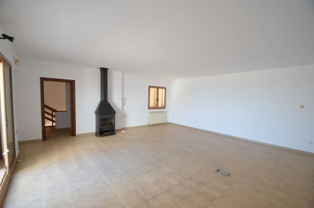 3 slaapkamer Villa te koop in Vinaròs met garage - € 345.000 (Ref: 9863713)