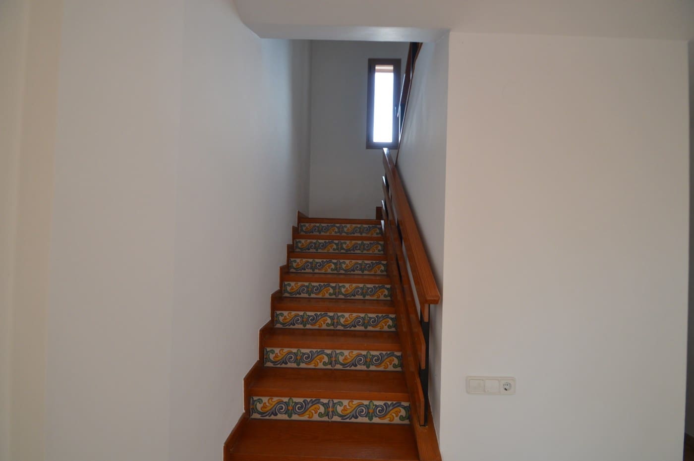 3 bedroom Villa for sale in Vinaros with garage - € 345,000 (Ref: 9863713)