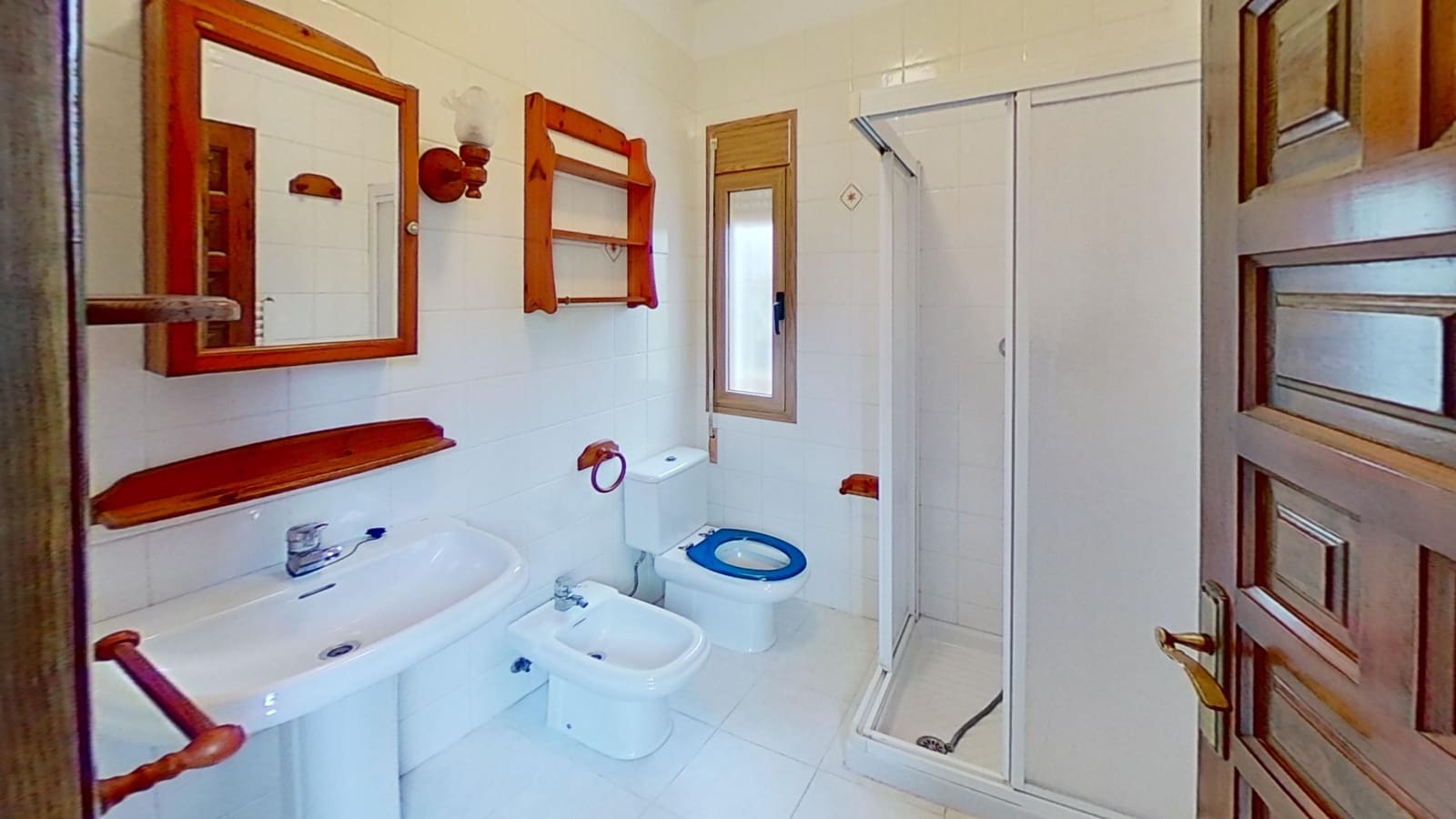 3 bedroom Villa for sale in Vinaros with garage - € 345,000 (Ref: 9863713)