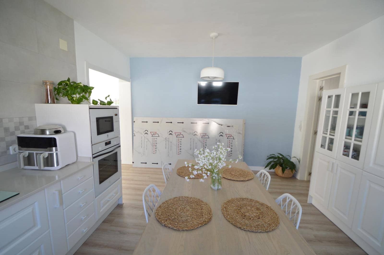 4 bedroom Villa for sale in Vinaros with pool garage - € 730,000 (Ref: 9873811)