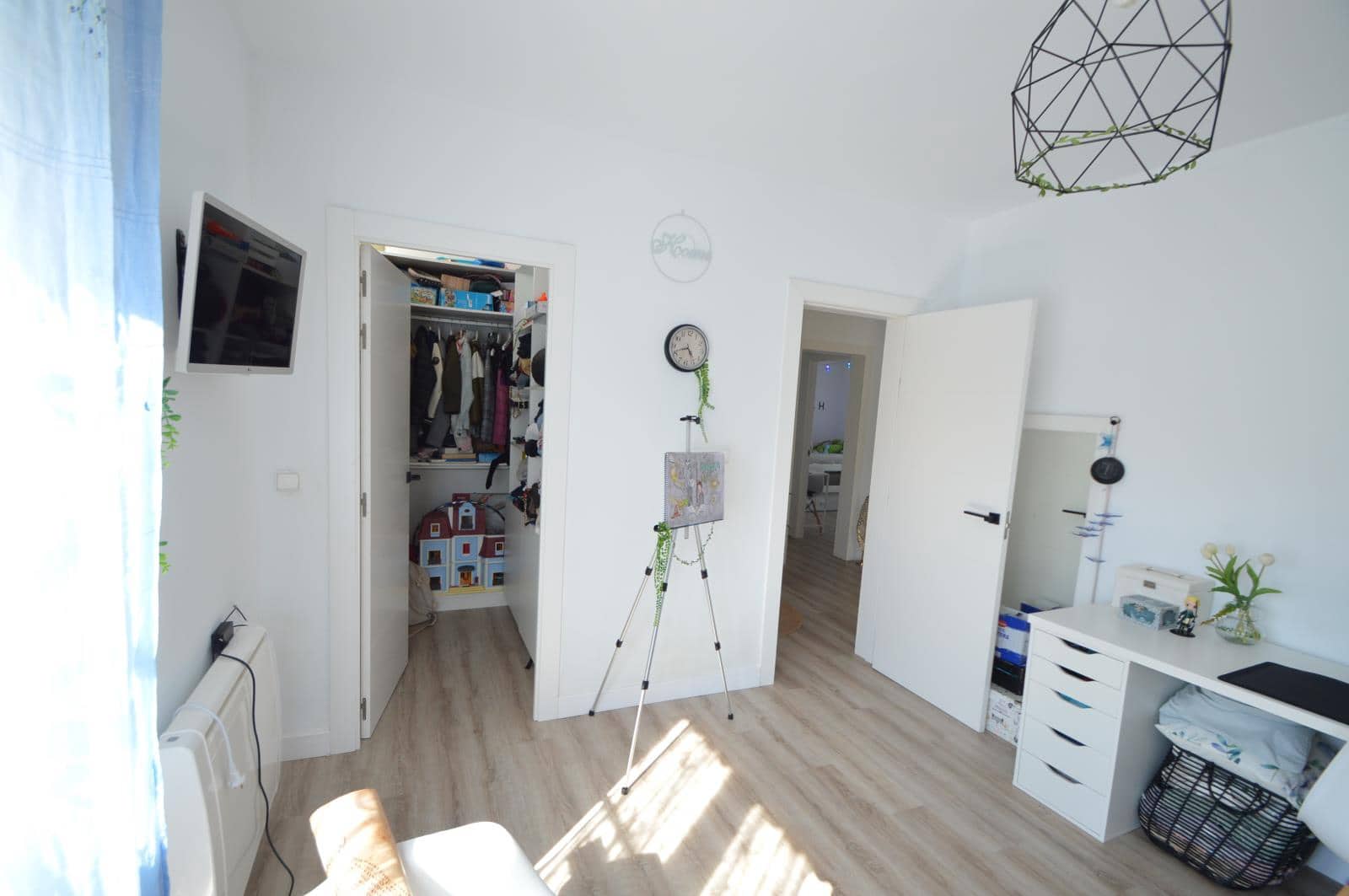 4 bedroom Villa for sale in Vinaros with pool garage - € 730,000 (Ref: 9873811)