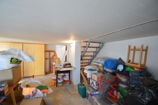 4 soveværelse Rækkehus til salg i Traiguera med swimmingpool garage - € 145.000 (Ref: 9883577)