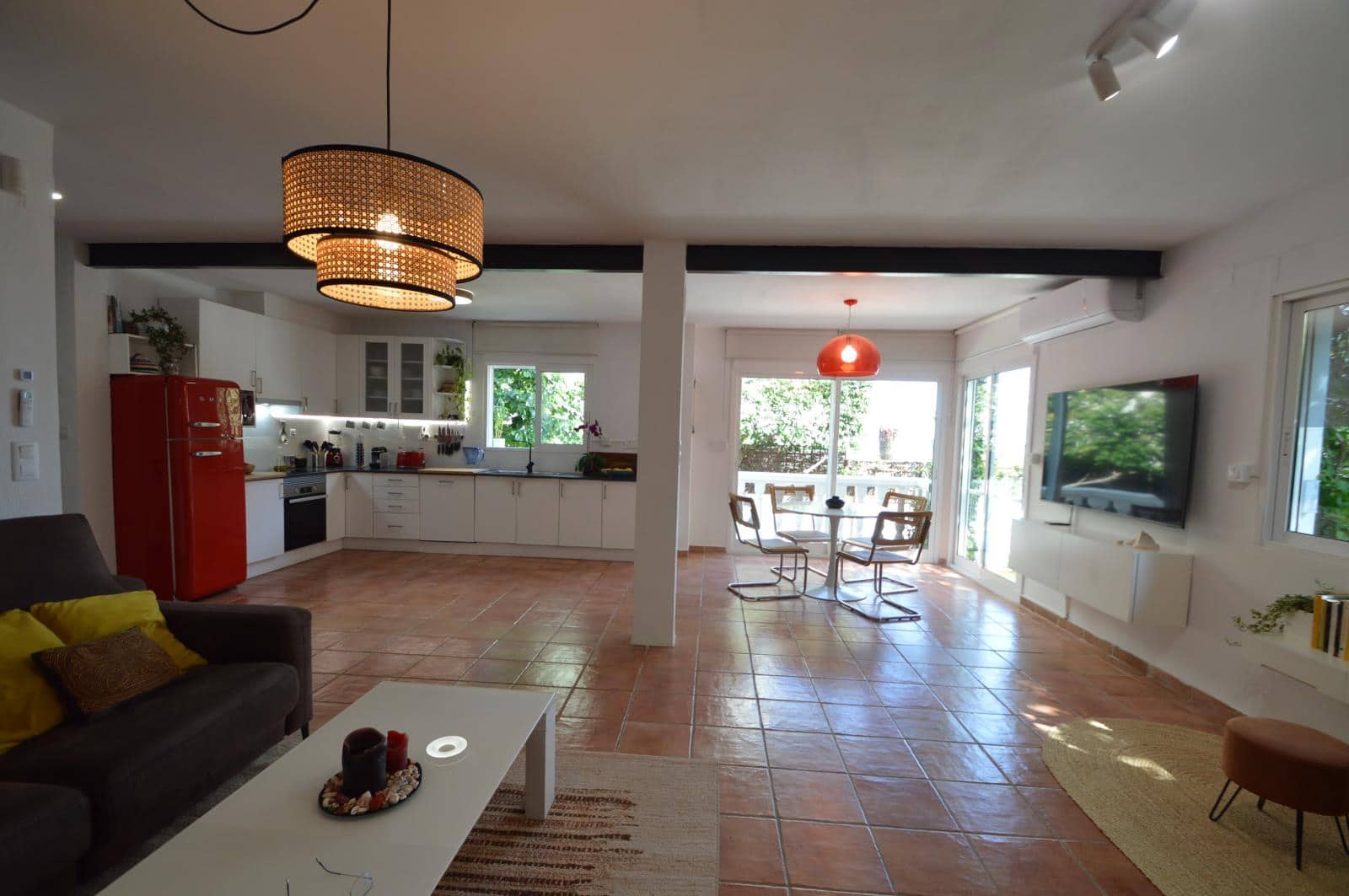3 bedroom Villa for sale in Vinaros with pool garage - € 490,000 (Ref: 9891044)