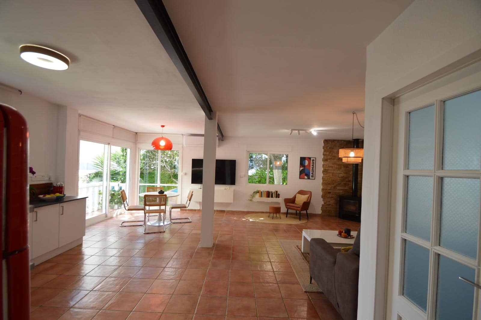 3 bedroom Villa for sale in Vinaros with pool garage - € 490,000 (Ref: 9891044)