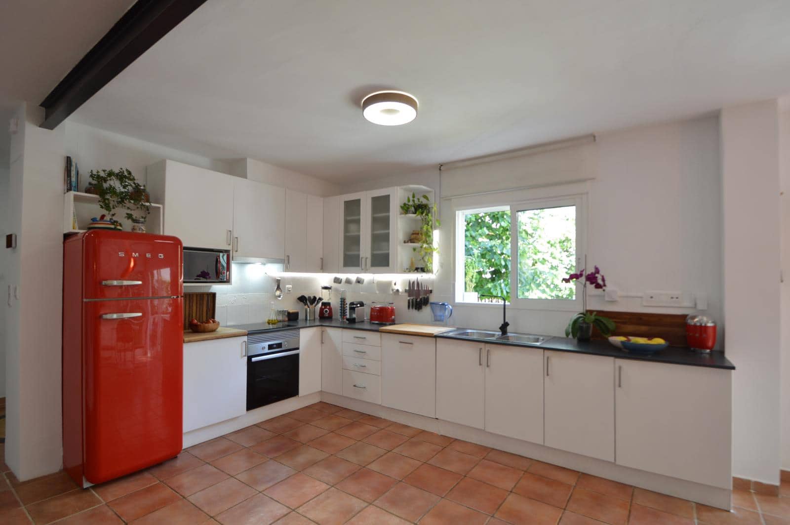 3 bedroom Villa for sale in Vinaros with pool garage - € 490,000 (Ref: 9891044)