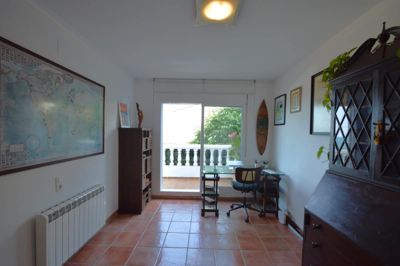 3 bedroom Villa for sale in Vinaros with pool garage - € 490,000 (Ref: 9891044)