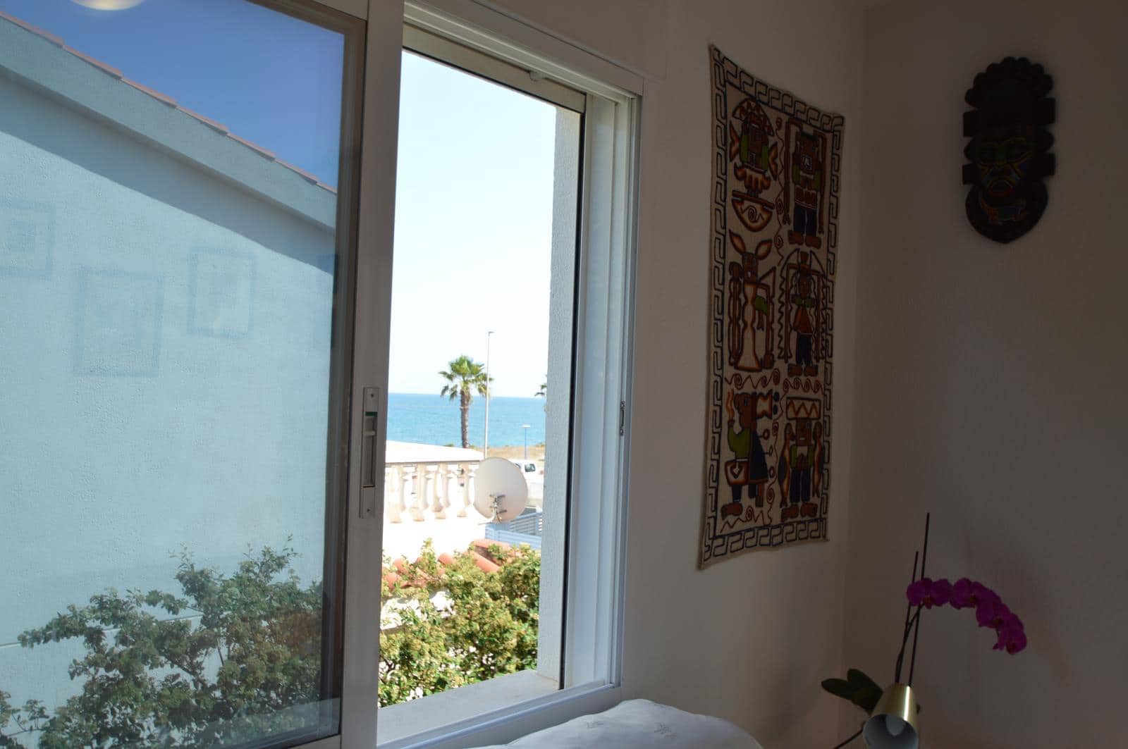 3 bedroom Villa for sale in Vinaros with pool garage - € 490,000 (Ref: 9891044)