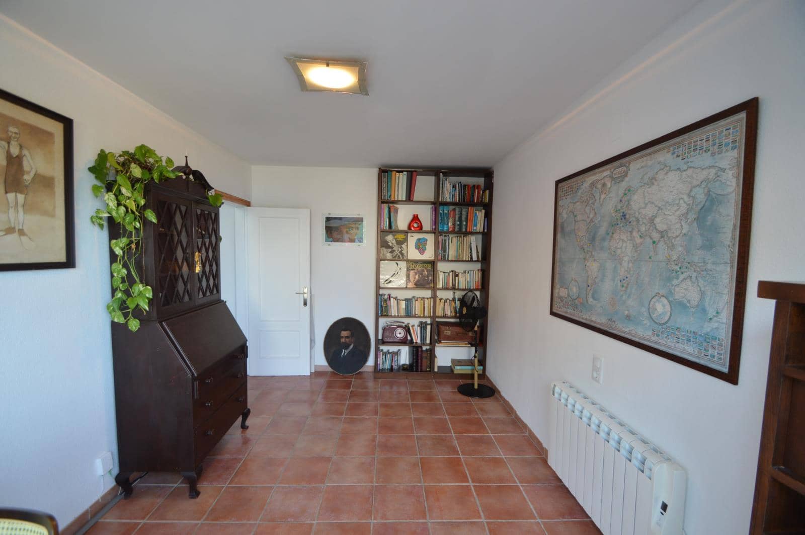 3 bedroom Villa for sale in Vinaros with pool garage - € 490,000 (Ref: 9891044)