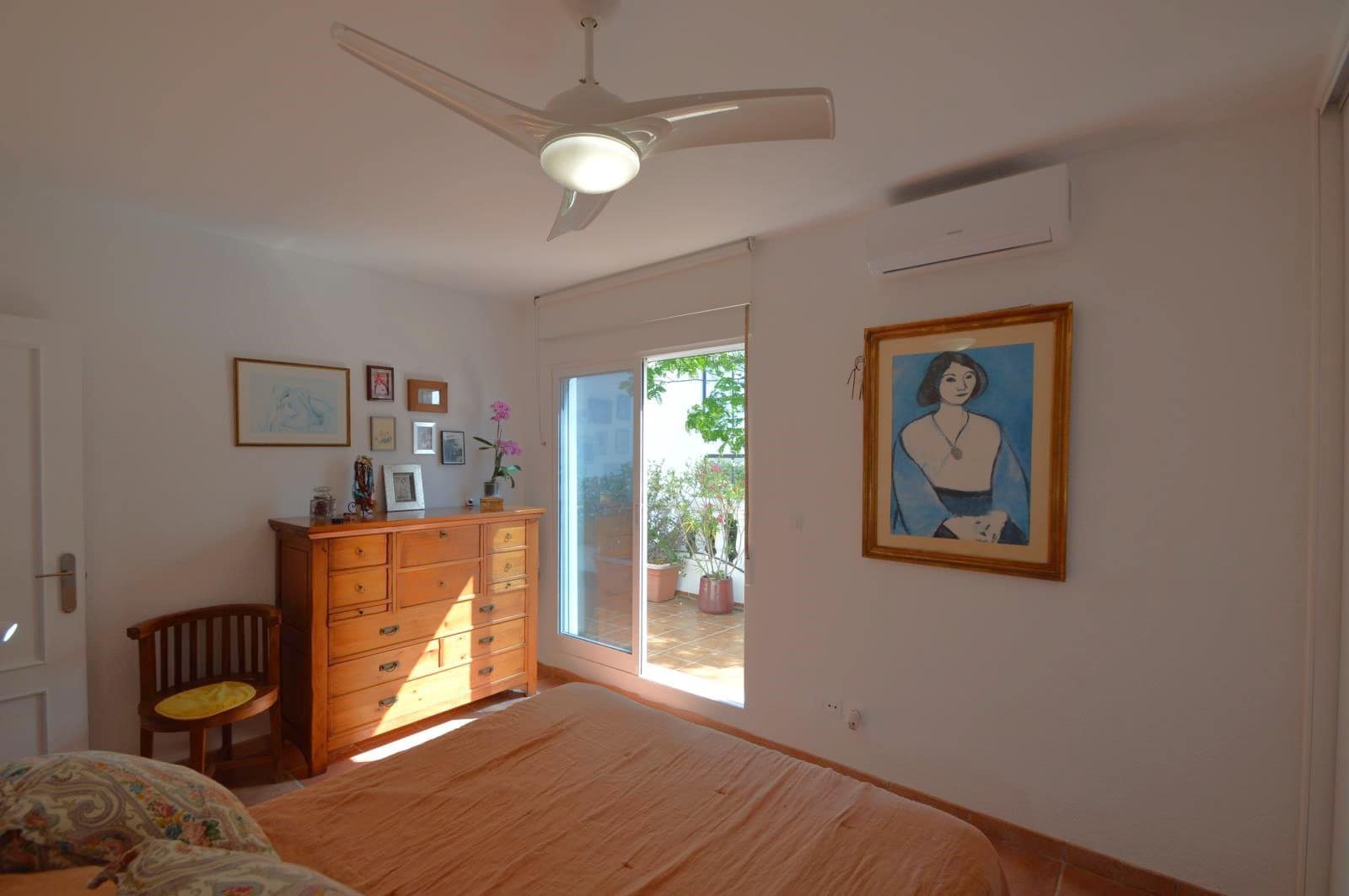 3 bedroom Villa for sale in Vinaros with pool garage - € 490,000 (Ref: 9891044)
