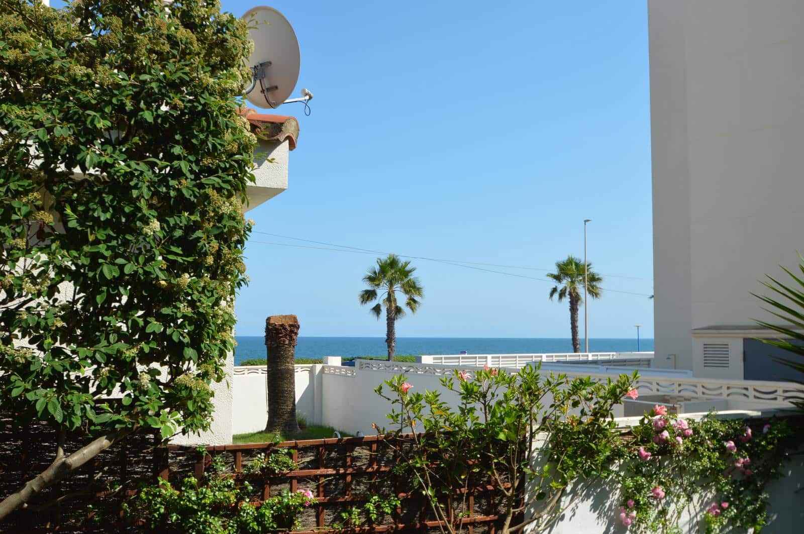 3 bedroom Villa for sale in Vinaros with pool garage - € 490,000 (Ref: 9891044)