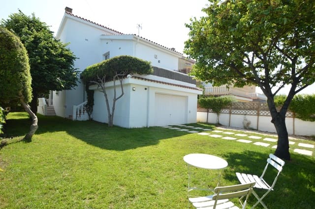 3 bedroom Villa for sale in Vinaròs with pool garage - € 490,000 (Ref: 9891044)