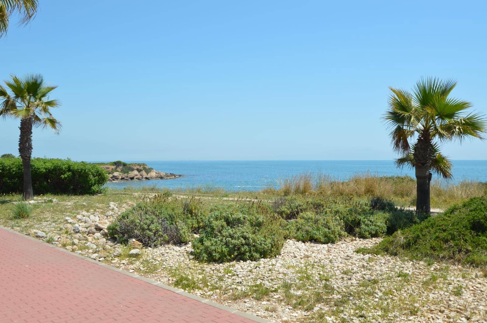 3 bedroom Villa for sale in Vinaros with pool garage - € 490,000 (Ref: 9891044)