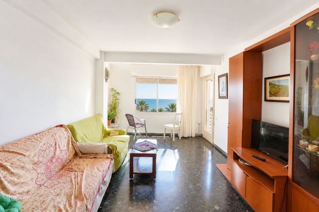 4 bedroom Flat for sale in Vinaròs - € 300,000 (Ref: 9905051)