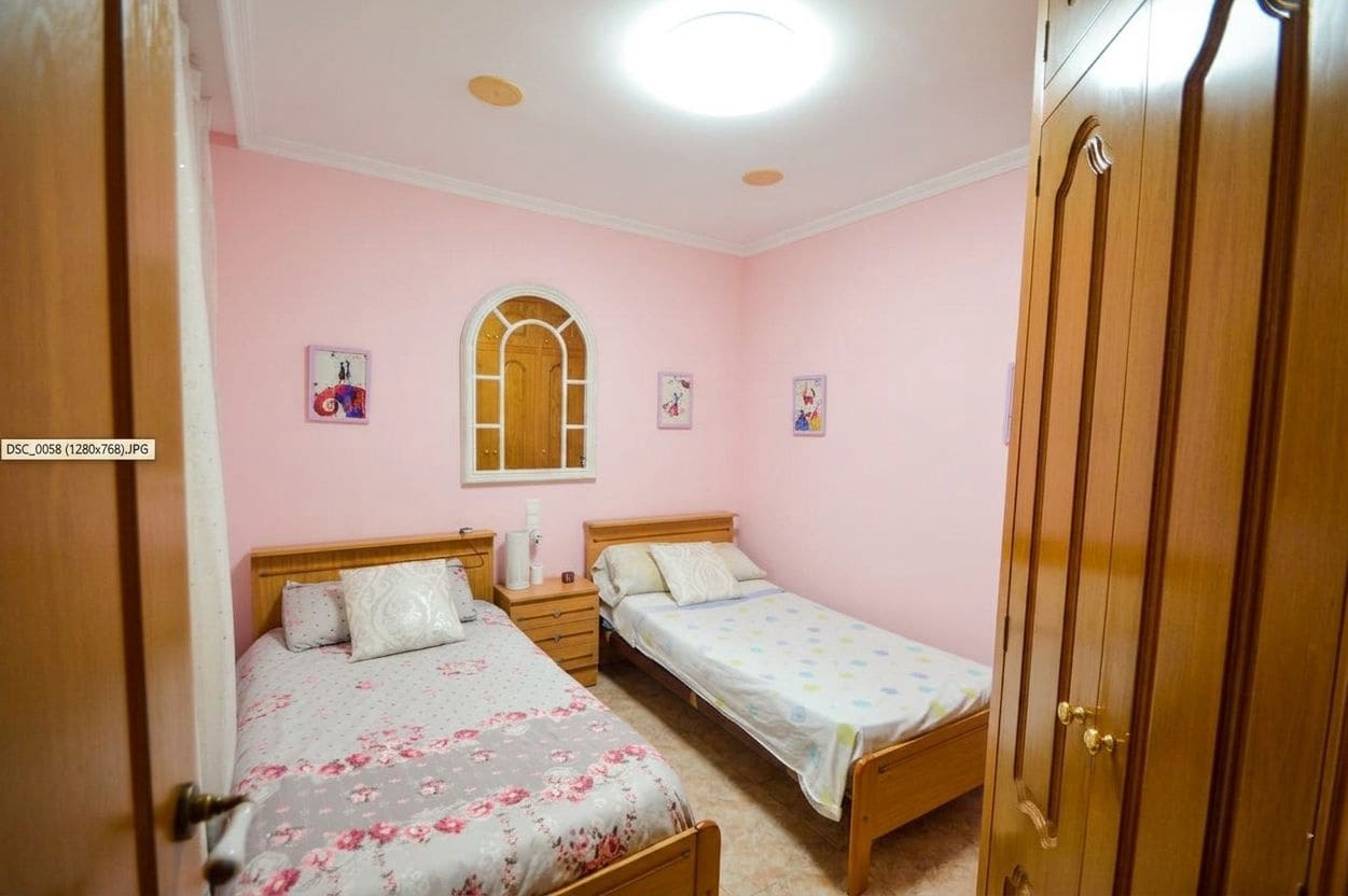 4 sypialnia Dom szeregowy na sprzedaż w Vinaros z garażem - 279 000 € (Ref: 9906858)