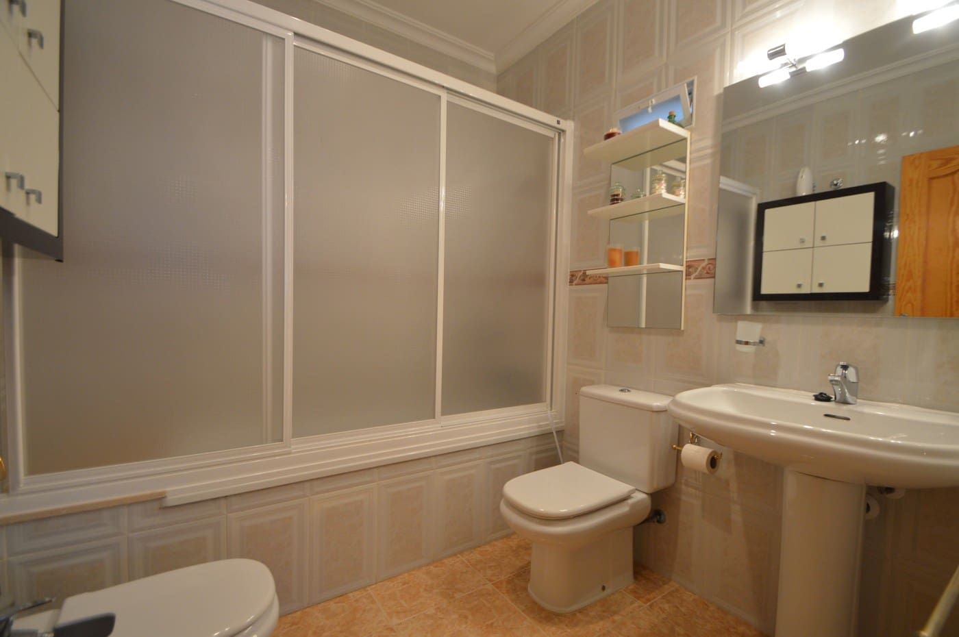 3 camera da letto Villa in vendita in Vinaros con piscina garage - 350.000 € (Rif: 9911839)
