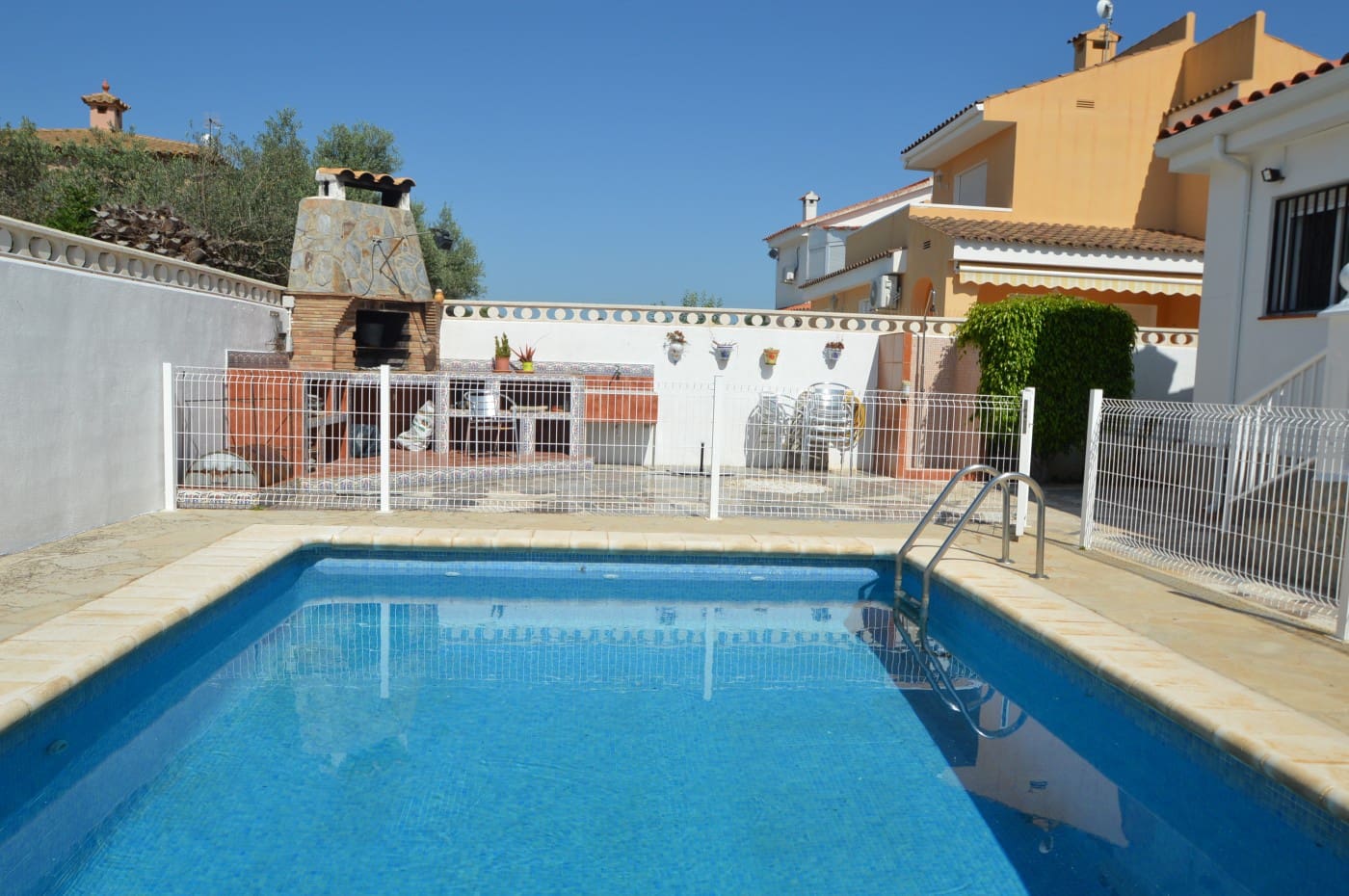 3 camera da letto Villa in vendita in Vinaros con piscina garage - 350.000 € (Rif: 9911839)