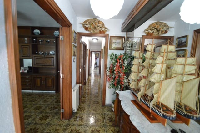 5 quarto Moradia em Banda para venda em Vinaròs com garagem - 259 000 € (Ref: 9916344)